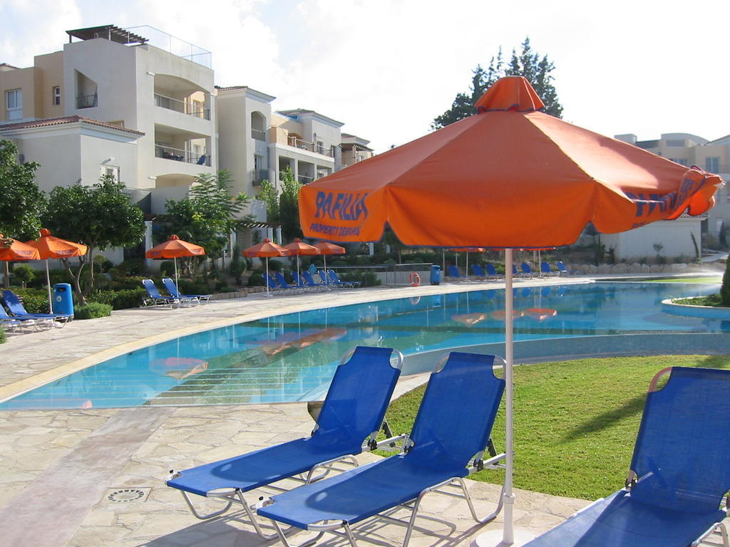 Hesperides Gardens Villa Paphos Extérieur photo